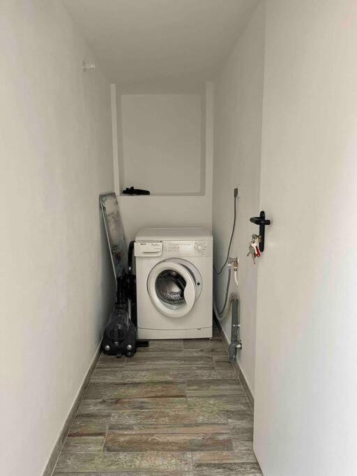 Toulon: Superbe Appartement Atypique 2 Chambres المظهر الخارجي الصورة