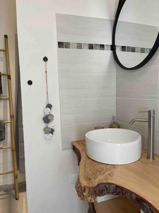 Toulon: Superbe Appartement Atypique 2 Chambres المظهر الخارجي الصورة
